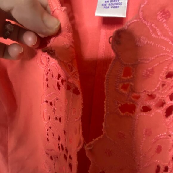 Susan Graver Linen Blend Top X-Large Coral Floral Embroidery - Picture 6 of 9